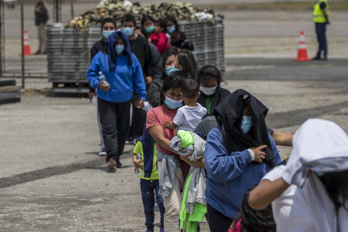 Migrantes deportados en Estados Unidos. Foto: EFE