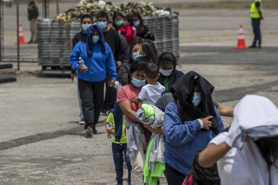 Migrantes deportados en Estados Unidos. Foto: EFE