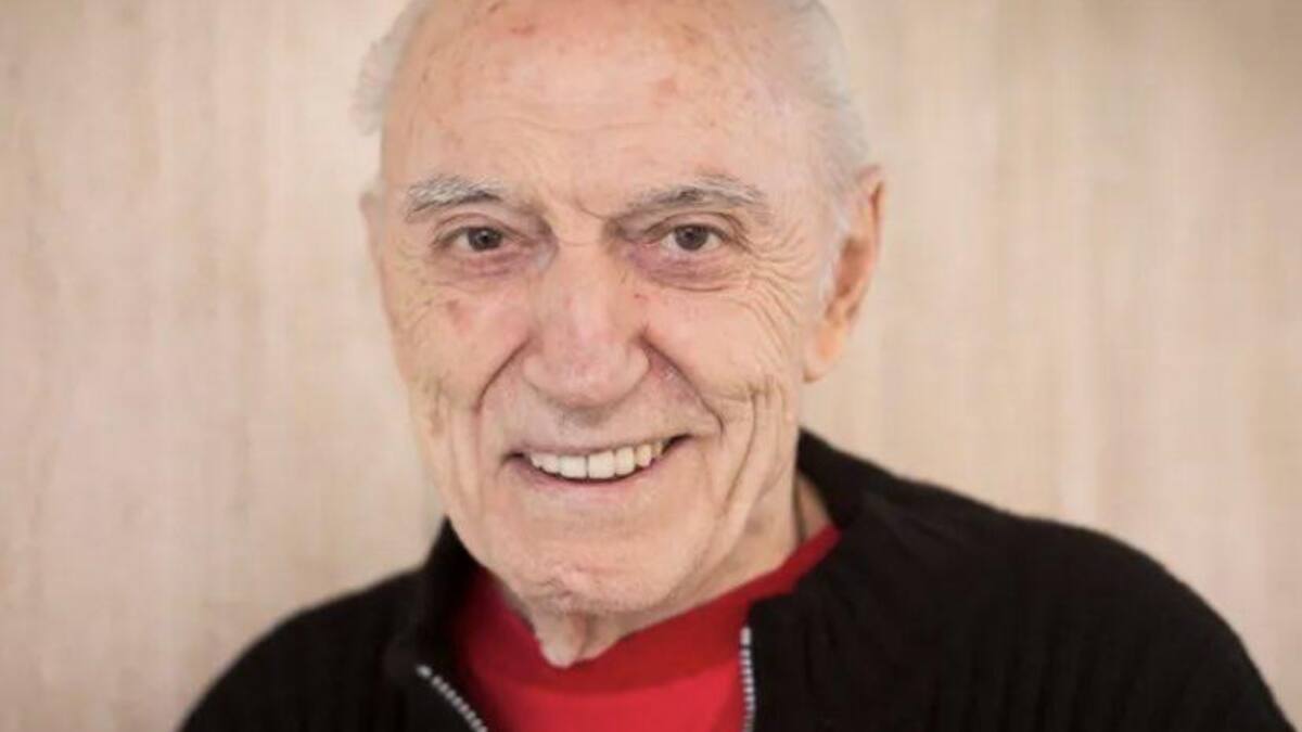 Cacho Fontana, conductor de radio. Foto: Twitter @@JuanEtchegoyen.