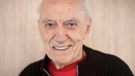 Cacho Fontana, conductor de radio. Foto: Twitter @@JuanEtchegoyen.