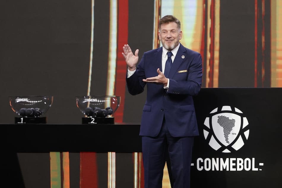 Alejandro Domínguez en el sorteo de la Copa Libertadores. Foto: EFE.