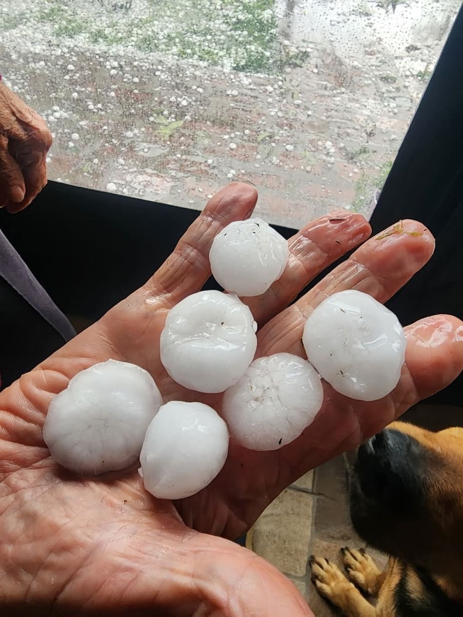 Fuerte granizo en Buenos Aires. Foto: redes sociales.
