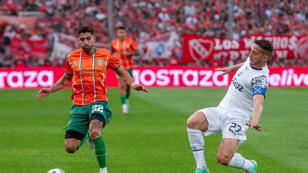 Emanuel Coronel e Iván Marcone; Independiente vs Banfield. Foto: NA