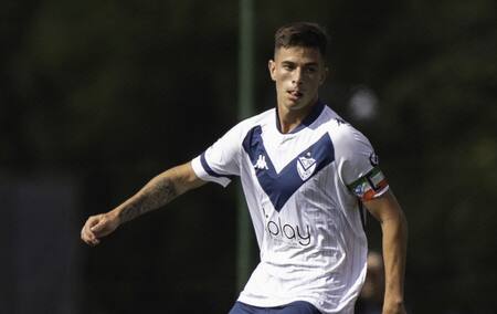 Valentín Gómez, futbolista de Vélez. Foto: NA.