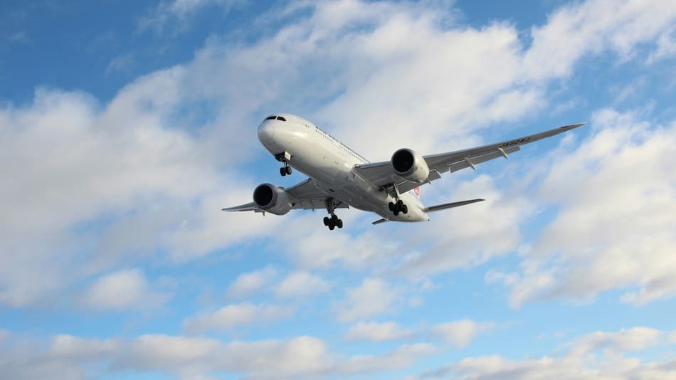 Aerolíneas, avión, vuelo. Foto Unsplash