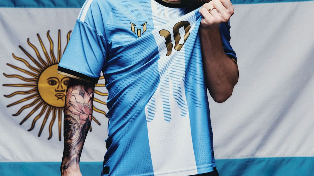 Despedida de Messi, camiseta histórica y un detalle inesperado: cómo será la última casaca del 10 con Argentina