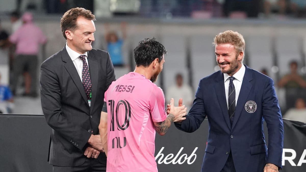 Lionel Messi con David Beckham.