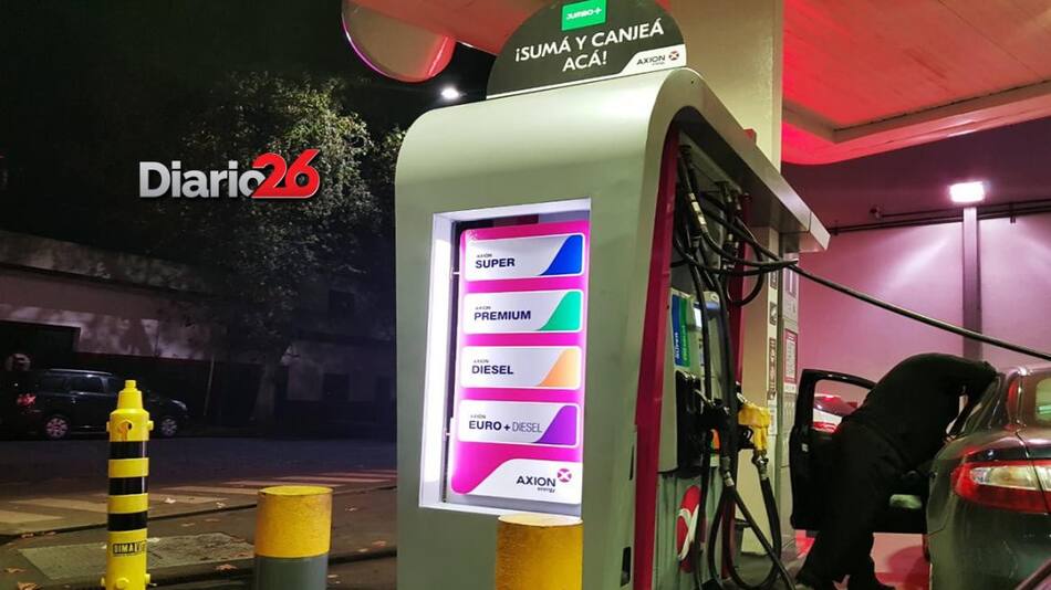 Aumento de combustibles - Estaciones de servicio - Surtidores