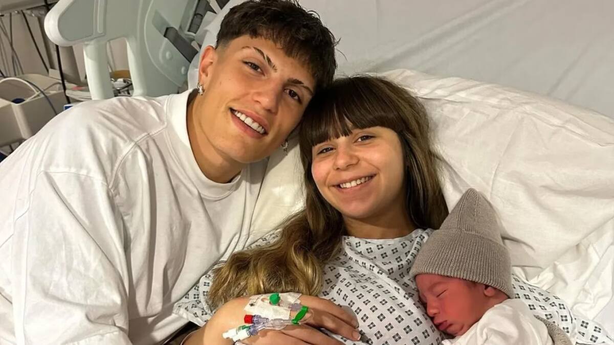 La nueva familia formada. Foto: Instagram @garnacho7
