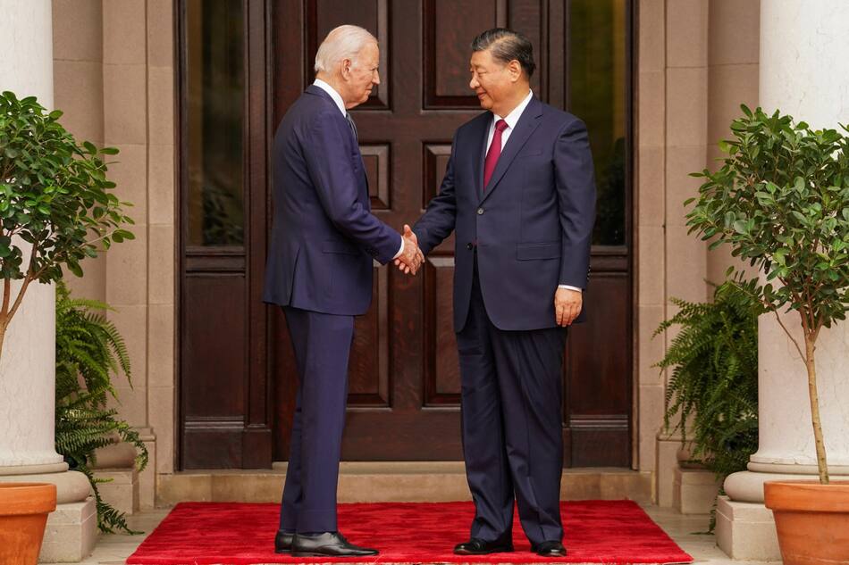 Encuentro de Joe Biden y Xi Jinping. Foto: EFE.