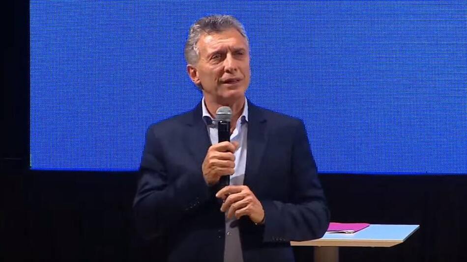 Mauricio Macri, político, CCK, YouTube
