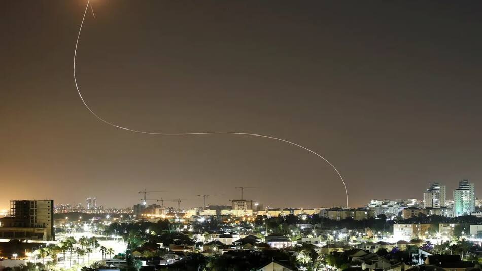 La Cúpula de Hierro en funcionamiento. Foto: Reuters.