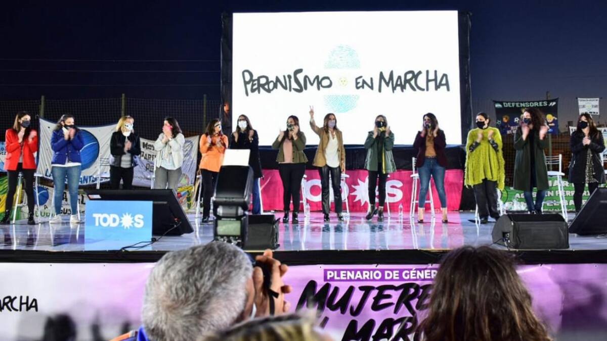 Plenario de Mujeres en Merlo
