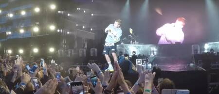 Justin Bieber - Botellazo