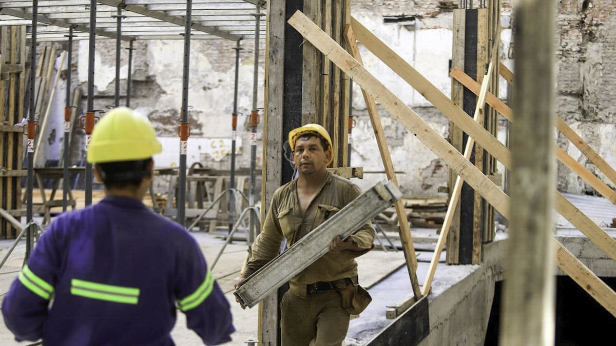 Construcción, industria.