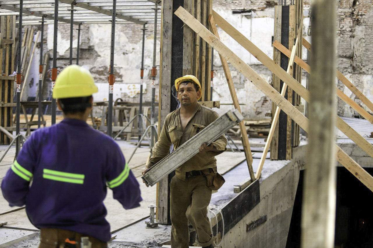 Construcción, industria.