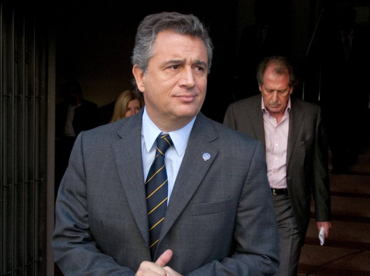 Luis Miguel Etchevere