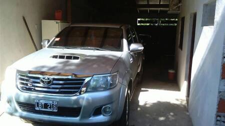 Camioneta de alta gama en Itatí