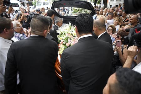 Débora Pérez Volpin - último adiós NA