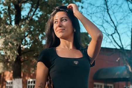 Martina Cuffaro Russo dejó la docencia para abrirse un OnlyFans. Foto: Instagram @mar_cuffaro_russo