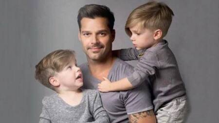 Mirá como Ricky Martin explicó a sus hijos por qué tienen dos papás