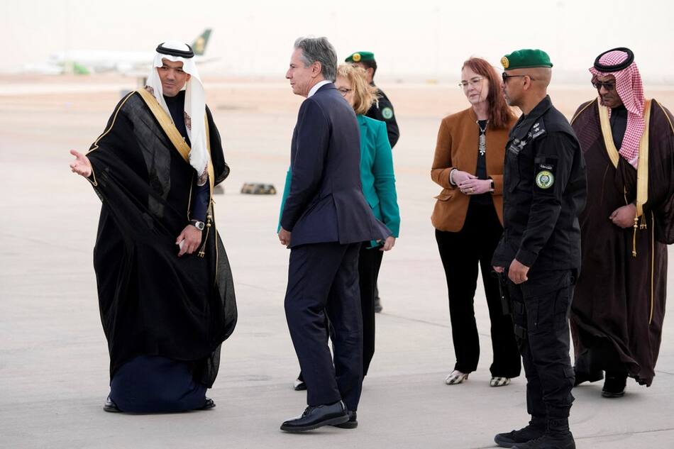 La visita de Antony Blinken a Arabia Saudita. Foto: Reuters.