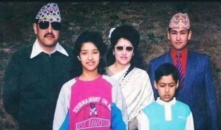 La familia real de Nepal. Foto: Pinterest.