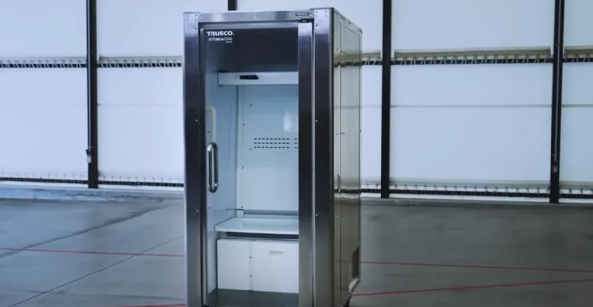 Heladera japonesa "apta para humanos"