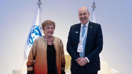 Federico Sturzenegger se reunió con Kristalina Georgieva para evaluar el programa de desregulación oficial con el FMI