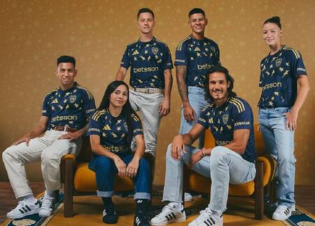 Boca Juniors presentó nueva camiseta. Foto: Instagram @bocajrs