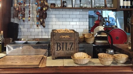 El bar que guarda anécdotas de Buenos Aires