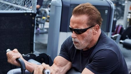 Arnold Schwarzenegger mantiene firme sus entrenamientos. Foto: Instagram @schwarzenegger.