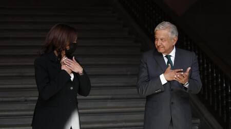 Kamala Harris y Andrés Manuel López Obrador, AGENCIA EFE