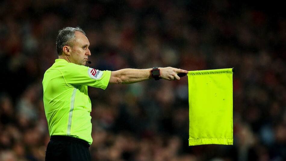 Fútbol, regla offisde, Reuters