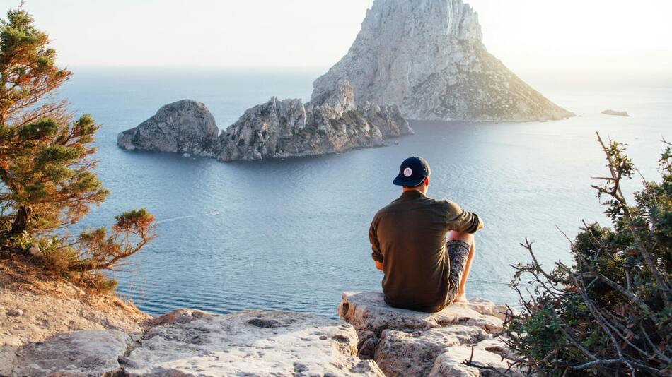 Algunos signos del zodiaco deben aprovechar la oportunidad para viajar antes de que termine el año. Foto: Pexels.