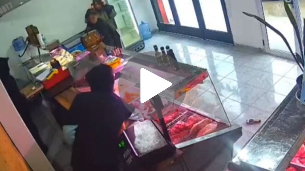 Los dueños del comercio habían abierto el local hacía dos meses.