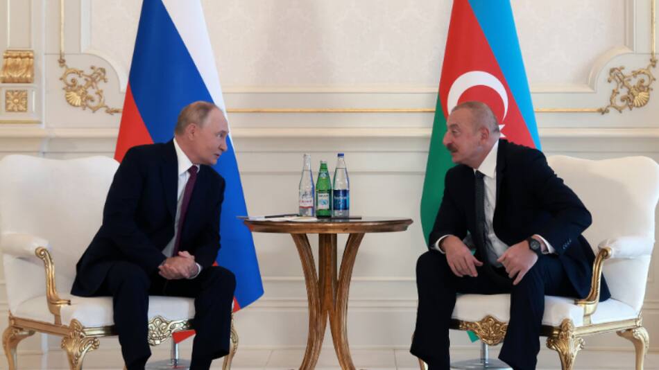 Vladímir Putin y Ilham Aliyev. Foto: EFE.