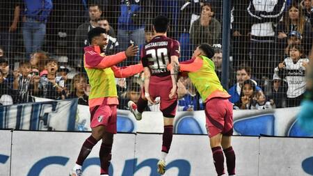 River Plate goleó 3 a 0 a Gimnasia y Esgrima La Plata. Foto: NA.