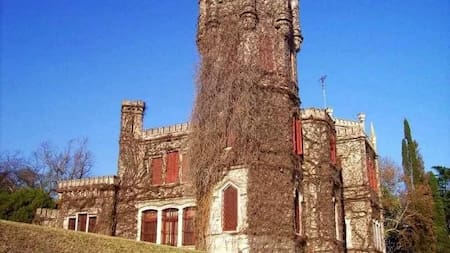 El castillo de “Harry Potter” está en Argentina: recuerda a Hogwarts, tiene fantasmas y se encuentra a dos horas de CABA