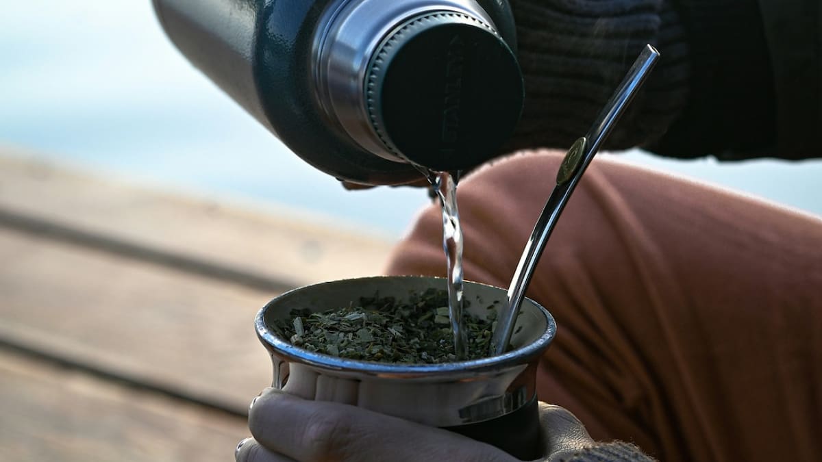 Cómo hacer el mate perfecto, según la inteligencia artificial. Foto: Unsplash.