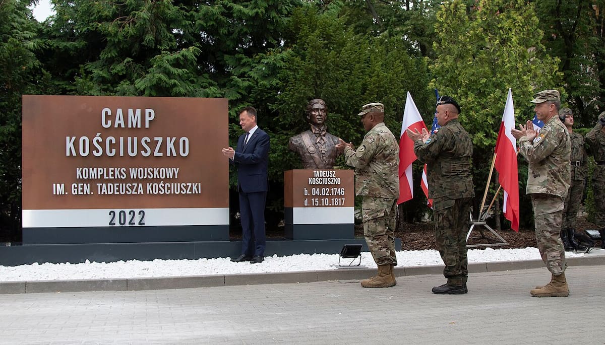 Se encuentra , en la localidad de Poznan.