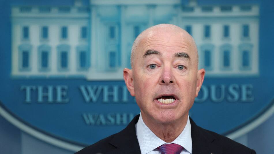 Alejandro Mayorkas, secretario de Seguridad Nacional de Estados Unidos. Foto: REUTERS.