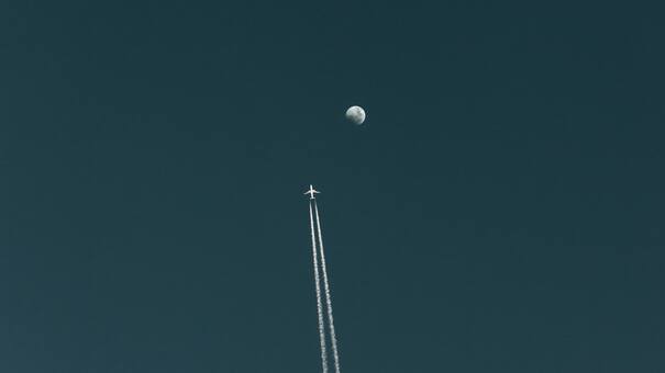 Científico ruso asegura que la humanidad está "condenada a explorar la Luna"