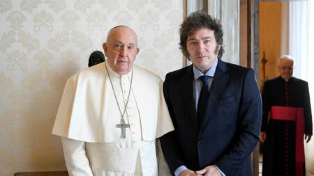 El papa Francisco con Javier Milei en el Vaticano, el 12 de febrero de 2024. NA