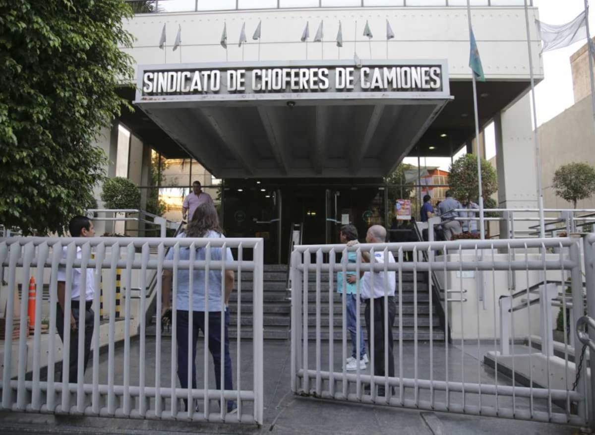 Sede central del Sindicato de Camioneros.
