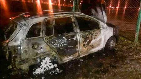 Incendiaron autos del platel de Aldosivi. Foto: NA