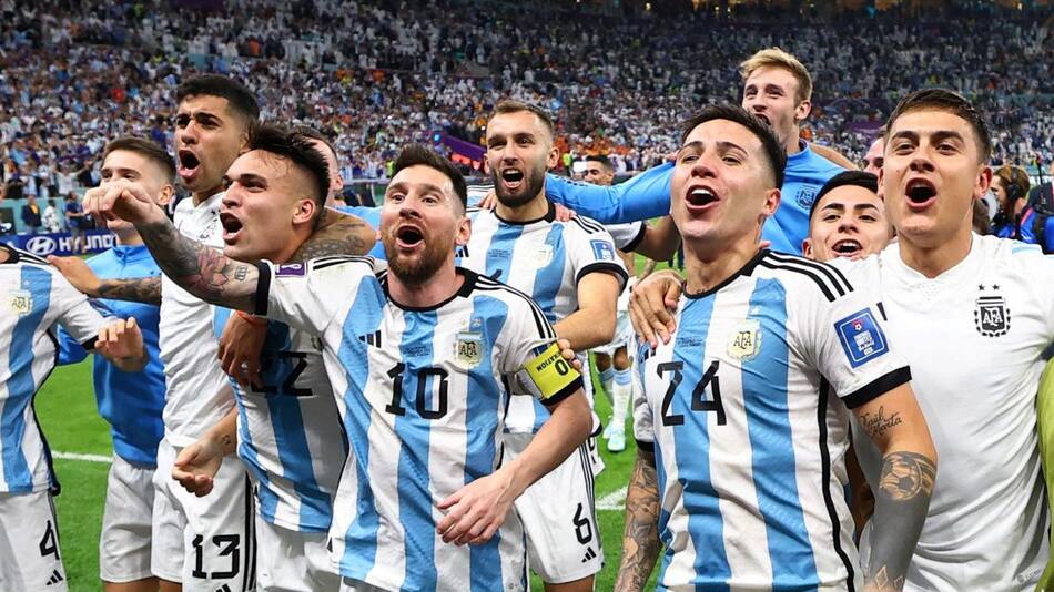 Festejos de Argentina en el Mundial de Qatar. Foto: REUTERS.