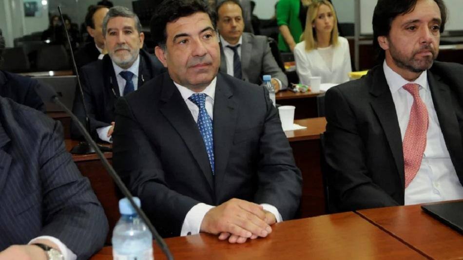 Absolvieron a Echegaray en el juicio por supuesta violación del secreto fiscal