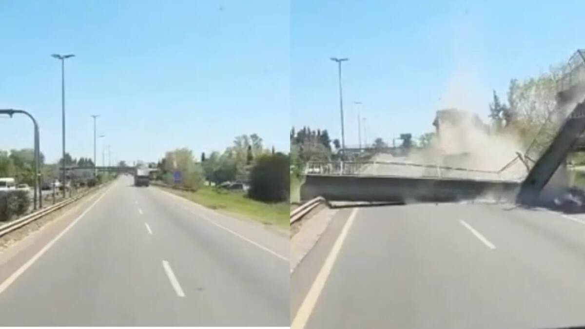 La caída del puente peatonal. Foto: captura video