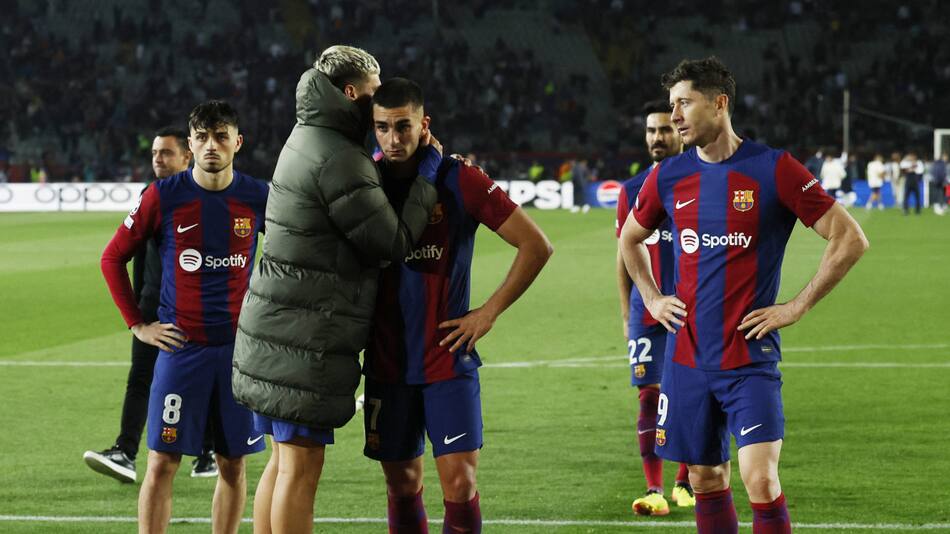 La desazón de los jugadores del Barcelona. Foto: Reuters